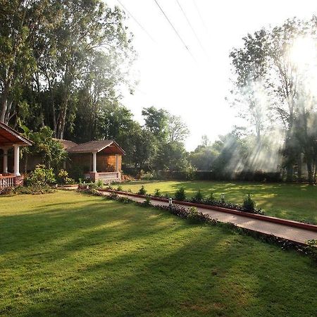 Radiant Resort Bengaluru Zewnętrze zdjęcie