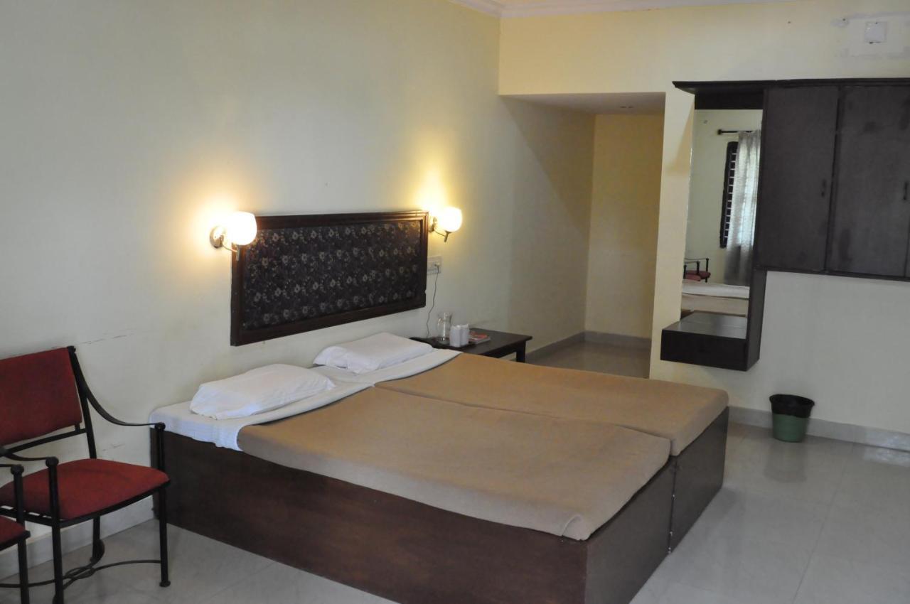 Radiant Resort Bengaluru Zewnętrze zdjęcie